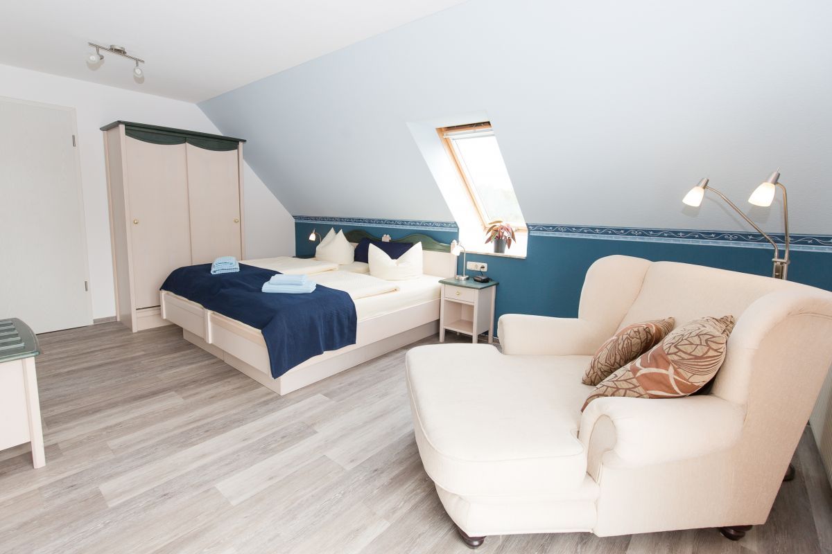 DOPPELZIMMER 32 M²